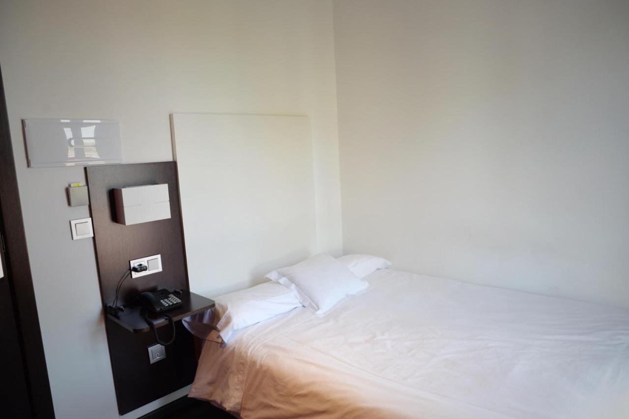 Hotel Rural Las Monteras Villanueva del Rey  外观 照片